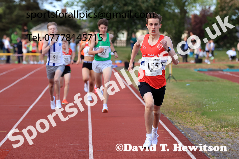 The 800 metres, 2025 NEGP No 2, Monkton Stadium, Wednesday, May 28th. Photo: David T. Hewitson/Sports for All Pics